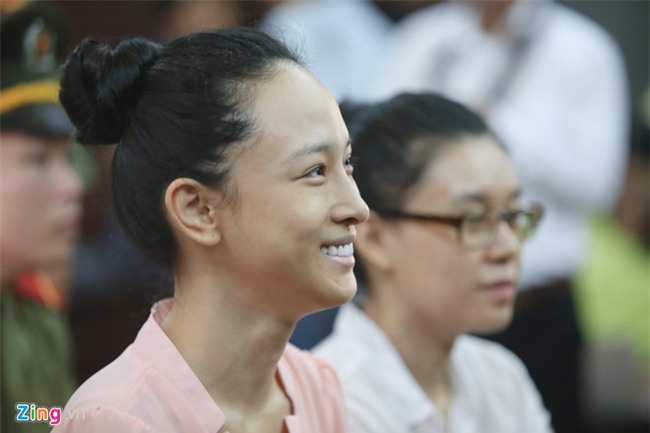 Nhieu chung cu moi, toa co hoan de dieu tra lai vu an Phuong Nga? hinh anh 1