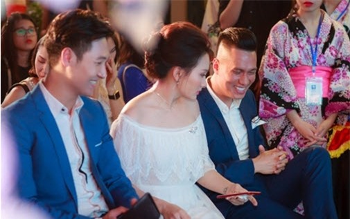 Ảnh hậu trường của Bảo Thanh, Việt Anh gây nghi ngại "phim giả tình thật" - 8