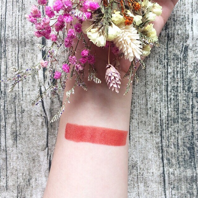 6 thỏi son hồng/cam đất mà con gái Việt nên dắt túi vì vừa tôn da mà giá thì không chê vào đâu được - Ảnh 13.