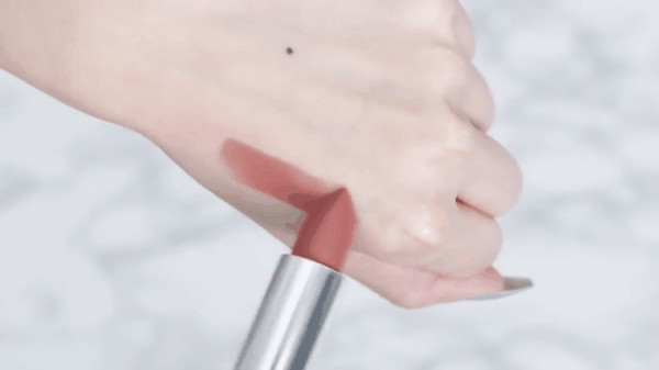 6 thỏi son hồng/cam đất mà con gái Việt nên dắt túi vì vừa tôn da mà giá thì không chê vào đâu được - Ảnh 21.