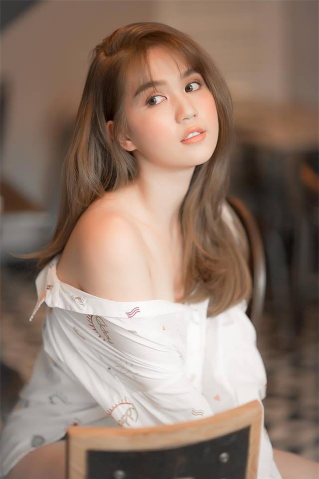 Ngọc Trinh bất ngờ tiết lộ có nhiều nữ hoàng Vbiz là người thứ ba nhưng không nhận - Ảnh 1.