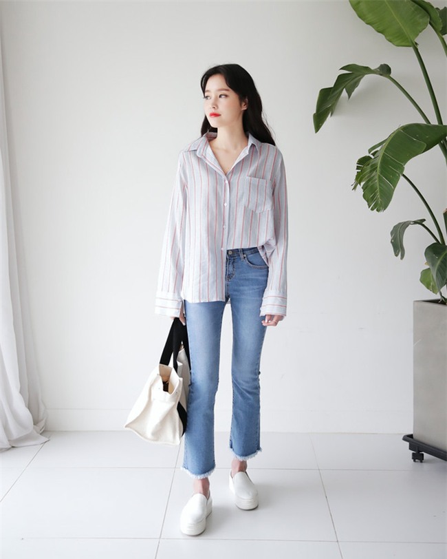 Sơmi kẻ sọc chính xác là món đồ đáng sắm nhất hè năm nay - Ảnh 4.