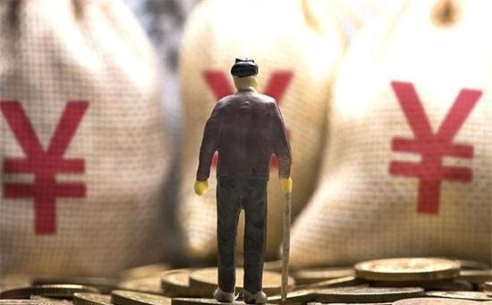 Chuyển hơn 300 triệu đồng cho vợ, chồng không thể ngờ như vậy là tự đào mồ cho cả hai - Ảnh 2.