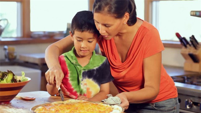 Mẹ Ấn chẳng bao giờ phạt hay quát mắng con nhưng trẻ vẫn ngoan và nghe lời - Ảnh 2.