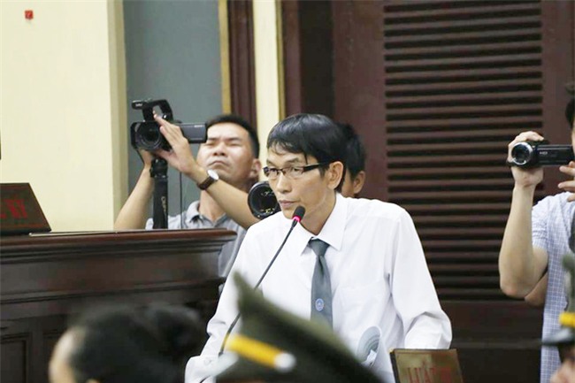 Tin tức mới về hoa hậu Phương Nga qua 