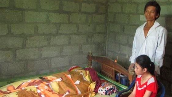 sét đánh, sạc điện thoại