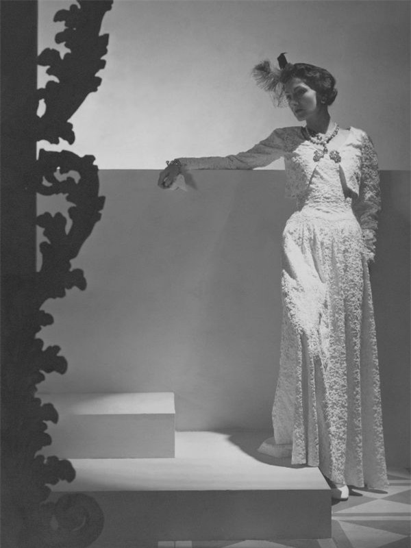 10 thiết kế chứng minh sự trường tồn theo năm tháng của biểu tượng thời trang Coco Chanel - Ảnh 4.