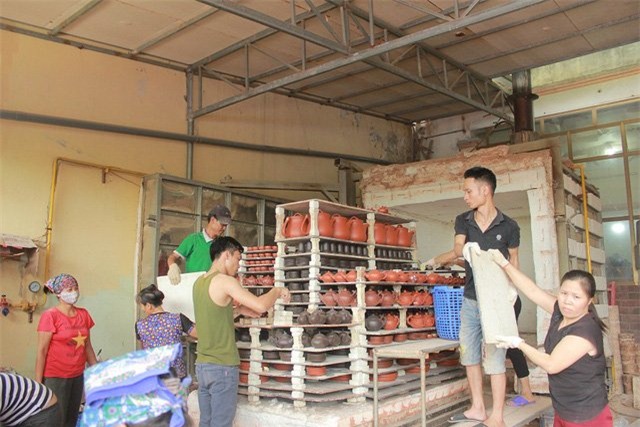làng tỷ phú, làm giàu, bát tràng