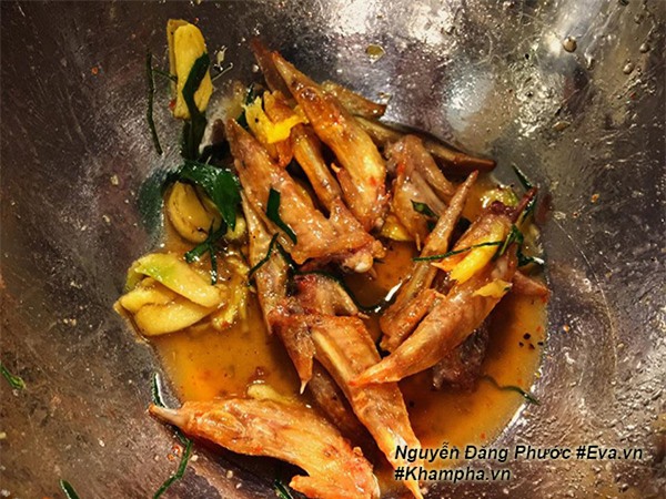 anh chang vao hoi chi em khoe ga chien mam, khong ngo duoc ca tram nguoi hong cong thuc - 9