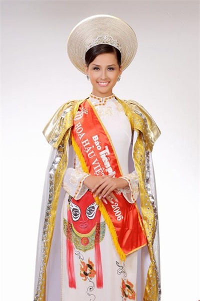 toc tien, midu tiet lo diem thi dai hoc cao ngat khien fan nguong mo hinh anh 16