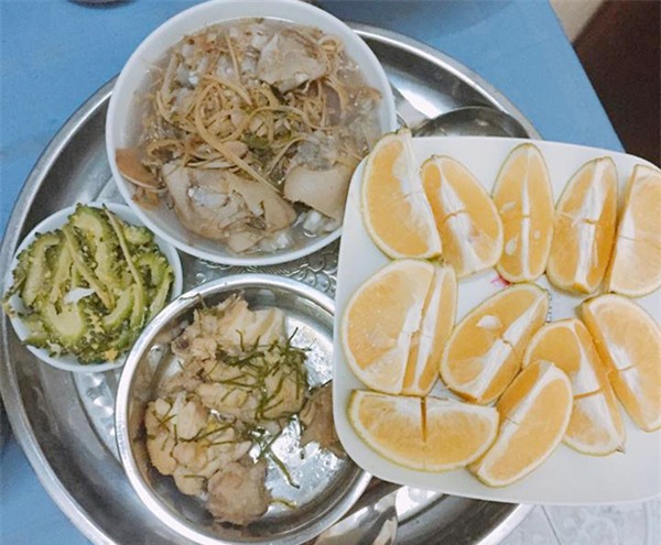 khong rau ngot luoc, thit kho nghe, com o cu cua cac me hien dai gio sang chanh lam! - 3