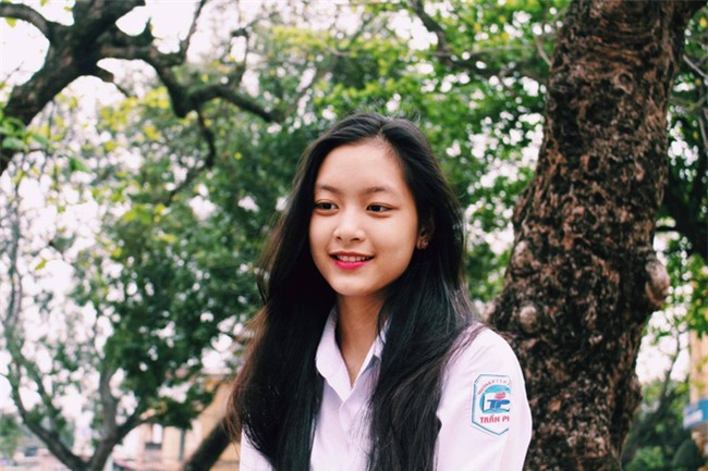 Mặc áo dài xinh xuất sắc, học giỏi - Nữ sinh Hải Phòng này đang là người được chú ý nhất ngày hôm nay - Ảnh 9.
