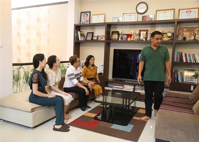 MC Quyền Linh, biệt thự, là vợ phải thế, Bạn muốn hẹn hò, game show, nhà đẹp