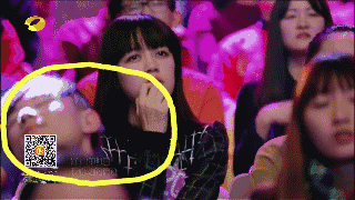 Cuoi thue, khoc muon tren truyen hinh: Nghe hai ra tien o Trung Quoc hinh anh 6