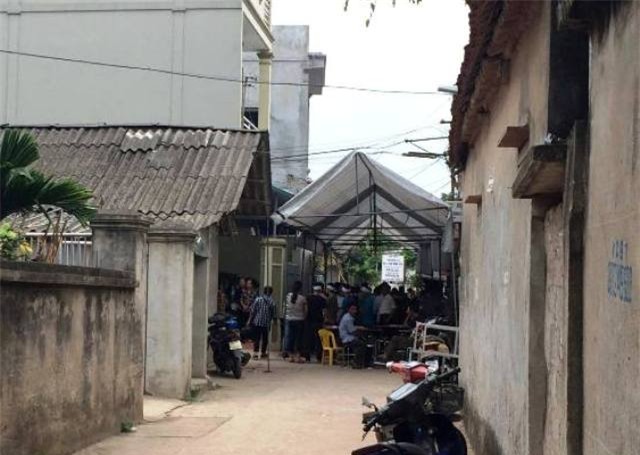 4 nguoi duoi nuoc tai ha noi: "tuong 2 anh theo xe dua cac chau di cap cuu, nao ngo ca 2 duoi nuoc duoi ao" - 3