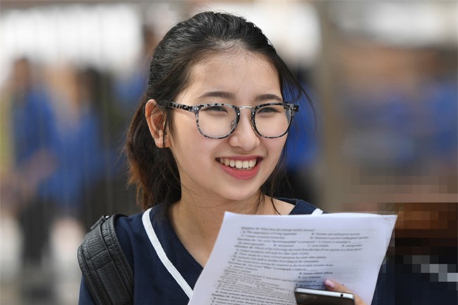 Da co 9,75 diem Ngu van, nhieu bai thi trac nghiem duoc 10 hinh anh 1