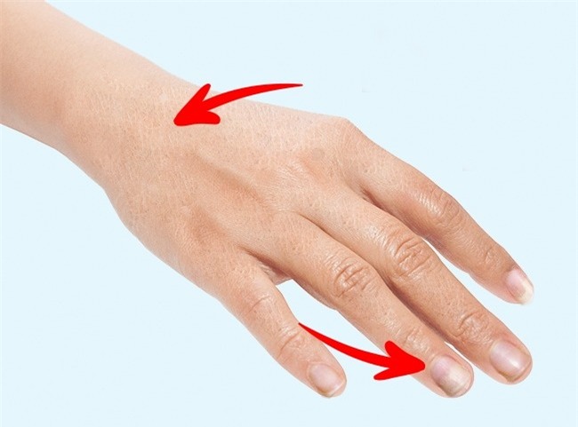 7 triệu chứng của bệnh tuyến giáp bạn không được bỏ qua - Ảnh 5.