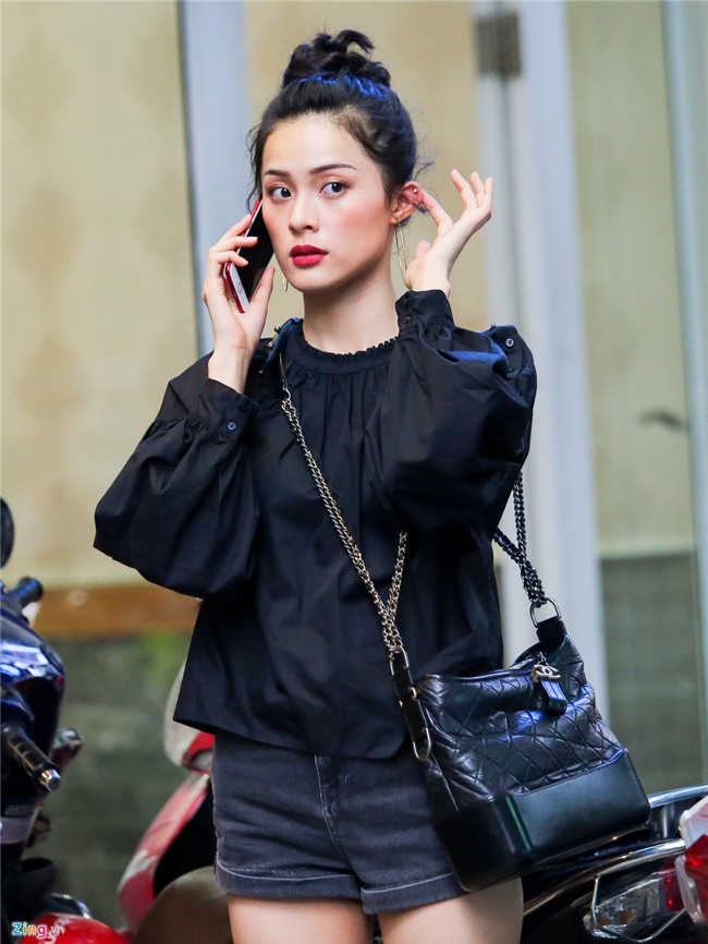 Ha Vi vui ve di hen ho sau khi cong khai chia tay Cuong Do La hinh anh 5