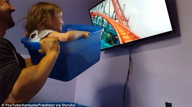 Cha nghèo không có tiền đưa con đến Disneyland liền làm điều này khiến ai cũng cảm động - Ảnh 3.