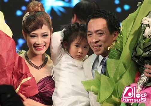 vo-xinh-chong-xau-blogtamsuvn19