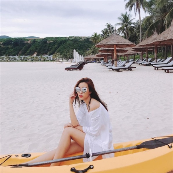 Bị chê không bằng Phạm Hương, Hoa hậu Mỹ Linh lên tiếng đáp trả - Ảnh 1.