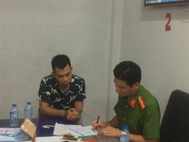 Bí mật đằng sau căn biệt thự ở vùng ven Sài Gòn - Ảnh 1.