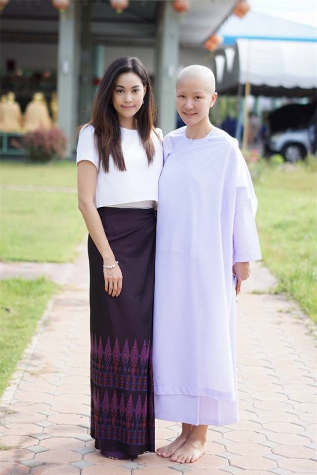 Nữ hoàng xế hộp” số 1 Thái Lan bất ngờ xuống tóc đi tu khiến nhiều người sửng sốt-4