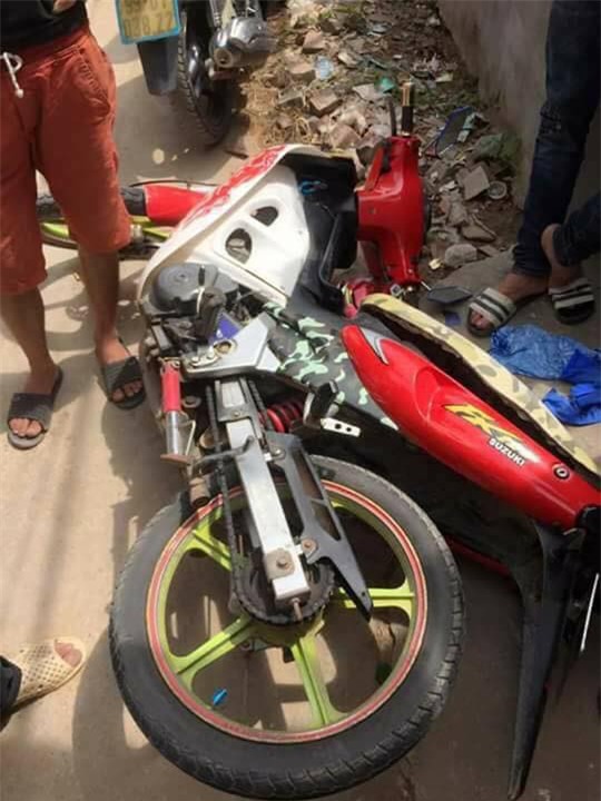 Bắc Ninh: Hàng trăm cảnh sát giải cứu thanh niên lạ mặt bị dân vây vì nghi bắt cóc - Ảnh 3.