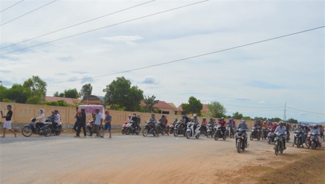 Nguoi than khoc ngat ben quan tai be trai mat tich o Quang Binh hinh anh 2