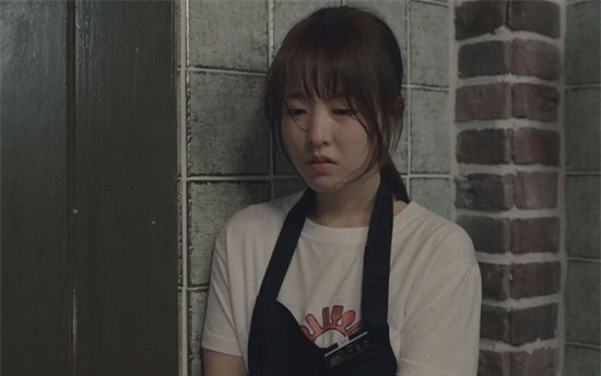 Ngay đêm về ra mắt nhà chồng tương lai, em phải vội vã trở lại thị trấn vì không thể chịu được - Ảnh 2.