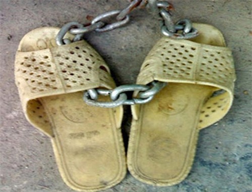 den trom cung phai "can loi" truoc 1001 chieu chong trom "chang giong ai" cua dan viet - 14