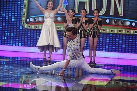 Người hùng tí hon, Cẩm Ly, Đại Nghĩa, John Huy Trần