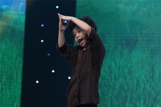 Người hùng tí hon, Cẩm Ly, Đại Nghĩa, John Huy Trần