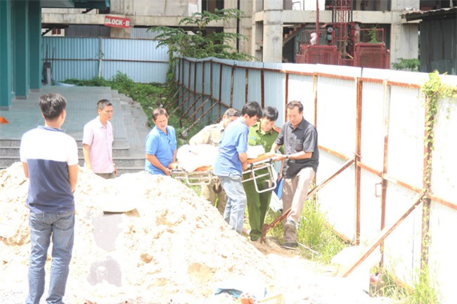 Người đàn ông gieo mình tự vẫn từ tầng 16 tại chung cư ở Sài Gòn - Ảnh 2.