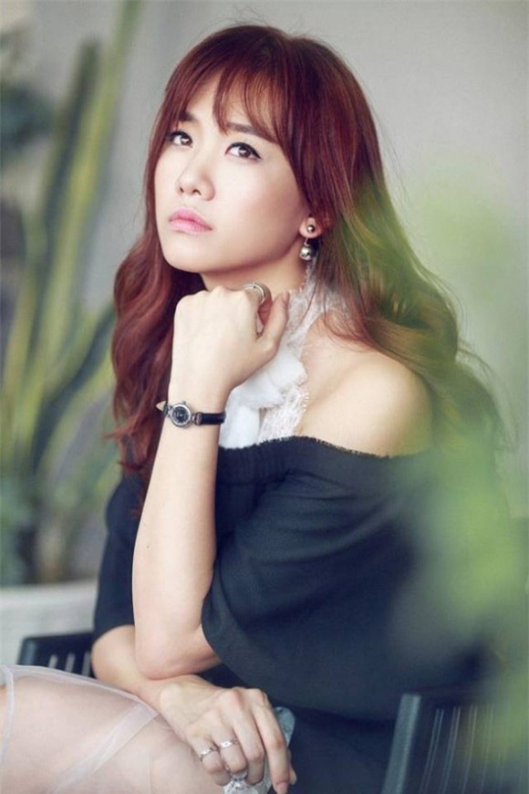 chuyện làng sao,sao Việt,Hari Won,mẹ bỉm sữa Việt tại Hàn,lấy chồng Hàn vì tiền