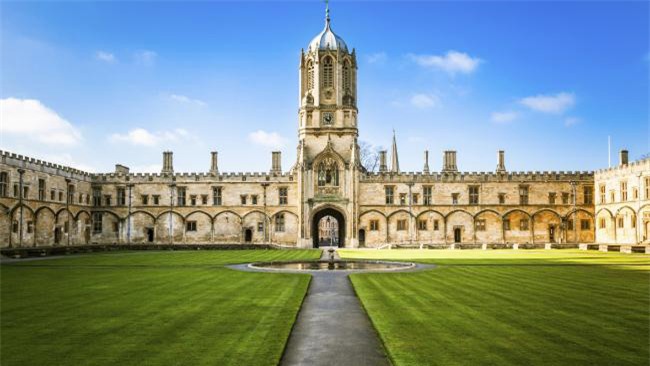 do do “sang chanh” cua nhung ngoi truong danh cho gioi sieu giau hinh anh 7