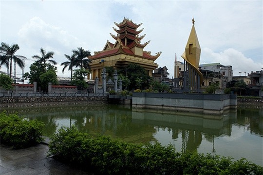 Choang vang voi do chiu choi cua nhung ngoi lang nhieu ty phu nhat Viet Nam