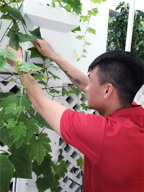 Loạt&nbsp;ảnh&nbsp;doi thuong hanh phuc dáng ghen tỵ cua Thuy Tien - Cong Vinh