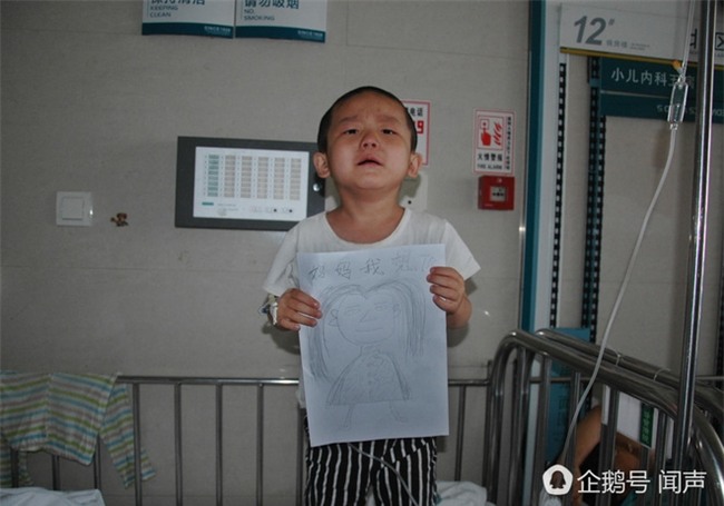 Bị bỏ rơi vì ung thư máu, bé 4 tuổi vẽ tranh mẹ cho đỡ nhớ: Nếu con khỏi bệnh, mẹ có về không? - Ảnh 5.