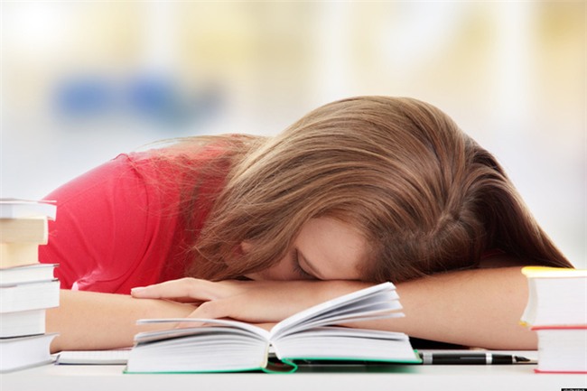 4 thói quen làm lệch khung xương chậu mà con gái cần tránh ngay - Ảnh 2.