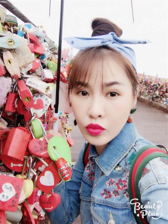 nữ ca sĩ quế vân,scandal Quế Vân, quế vân phẫu thuật thẩm mỹ, sao Việt