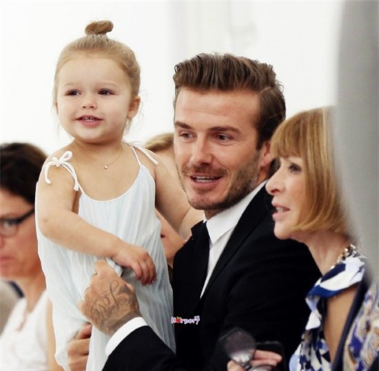 Harper Beckham: Công chúa tí hon trong vòng tay bố khiến cả thế giới phát cuồng giờ đã thành cô bé 6 tuổi phổng phao! - Ảnh 15.