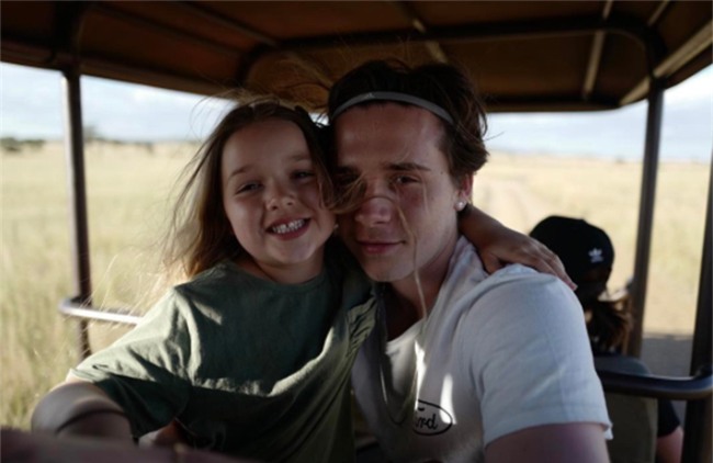 Harper Beckham: Công chúa tí hon trong vòng tay bố khiến cả thế giới phát cuồng giờ đã thành cô bé 6 tuổi phổng phao! - Ảnh 31.