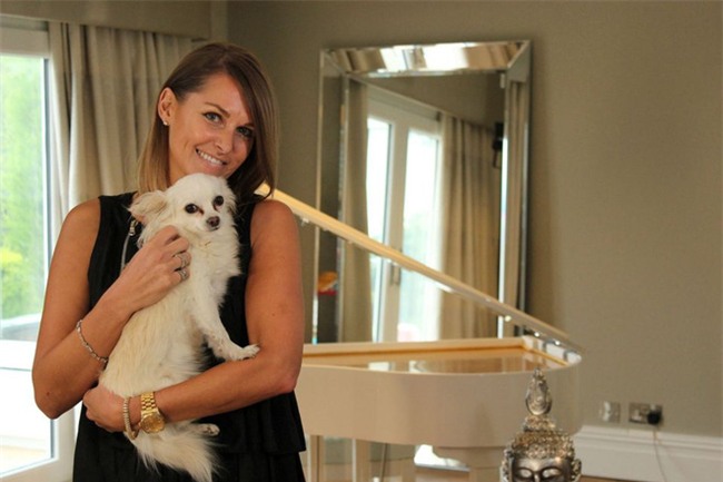 Sao Man Utd hẹn hò với máy bay hơn 14 tuổi - Ảnh 3.