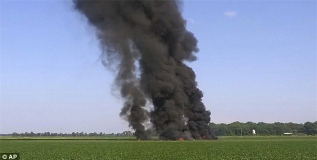 May bay quan su My roi, it nhat 16 nguoi chet hinh anh 5