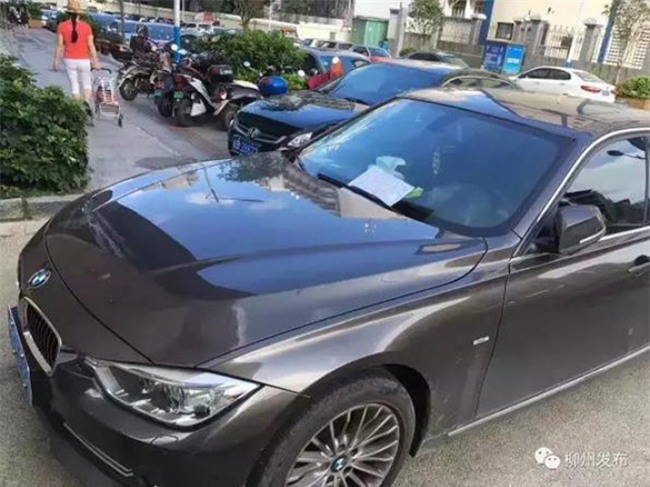 Câu chuyện cảm động về người cha nghèo làm xước xe BMW, chủ xe chẳng những không bắt đền mà còn tặng luôn công việc - Ảnh 1.