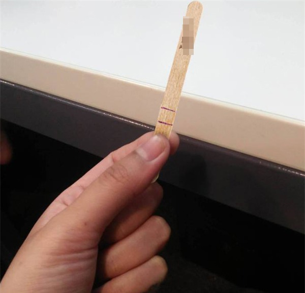 muon niu keo ban trai, co gai len mang nho chinh anh “que thu thai 2 vach” va cai ket khong the ngo - 4