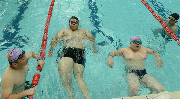 Nguoi Trung Quoc lao dao duoi cai nong gan 50 do C hinh anh 2