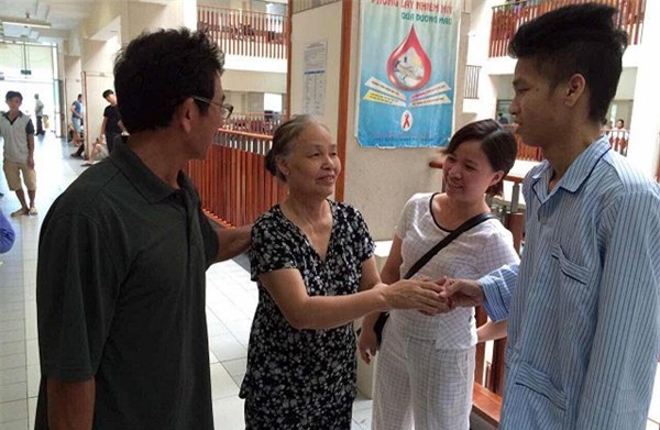 thủng tạng, bệnh viện Bạch Mai, sốc nhiễm trùng