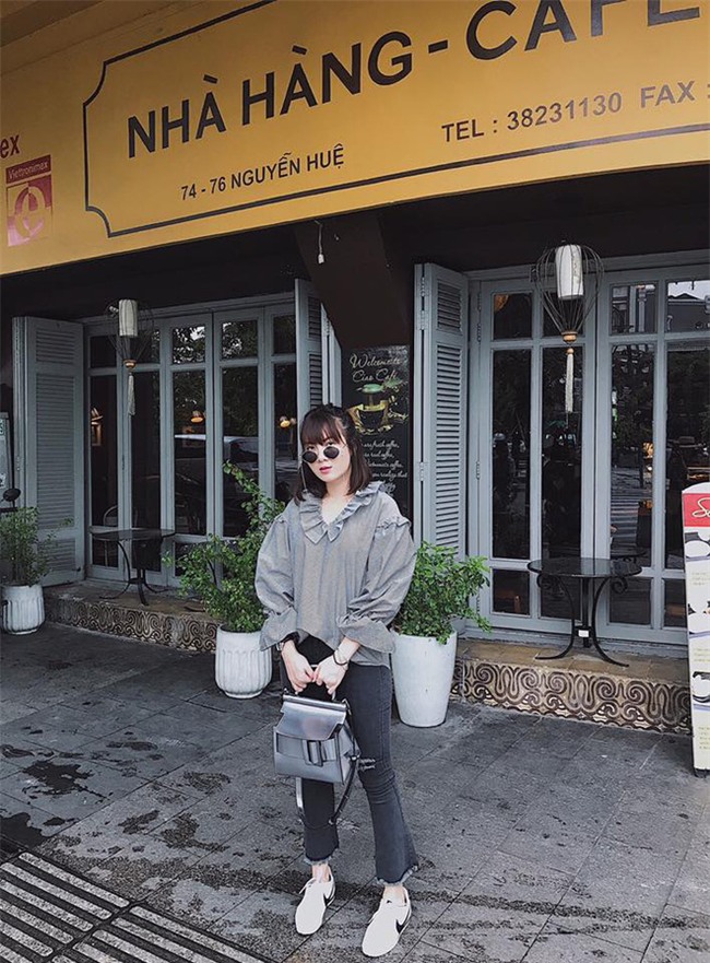 Hà Hồ và tình mới của Cường Đô la cùng mặc áo phông trắng, ai phong cách hơn ai - Ảnh 18.